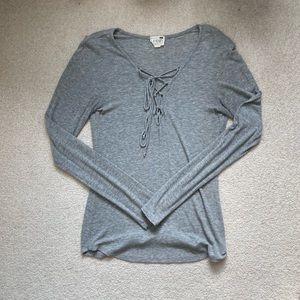 Long sleeve tie up shirt